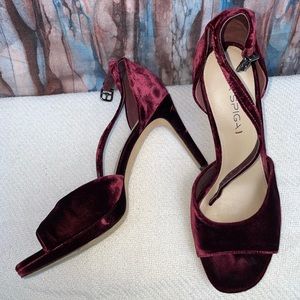 Via Spiga Velvet Heels- US Size 7.5